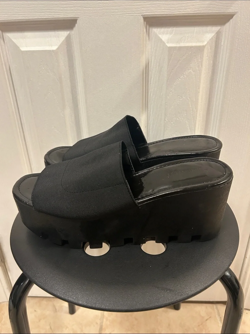 Platform Slides Size 9.5